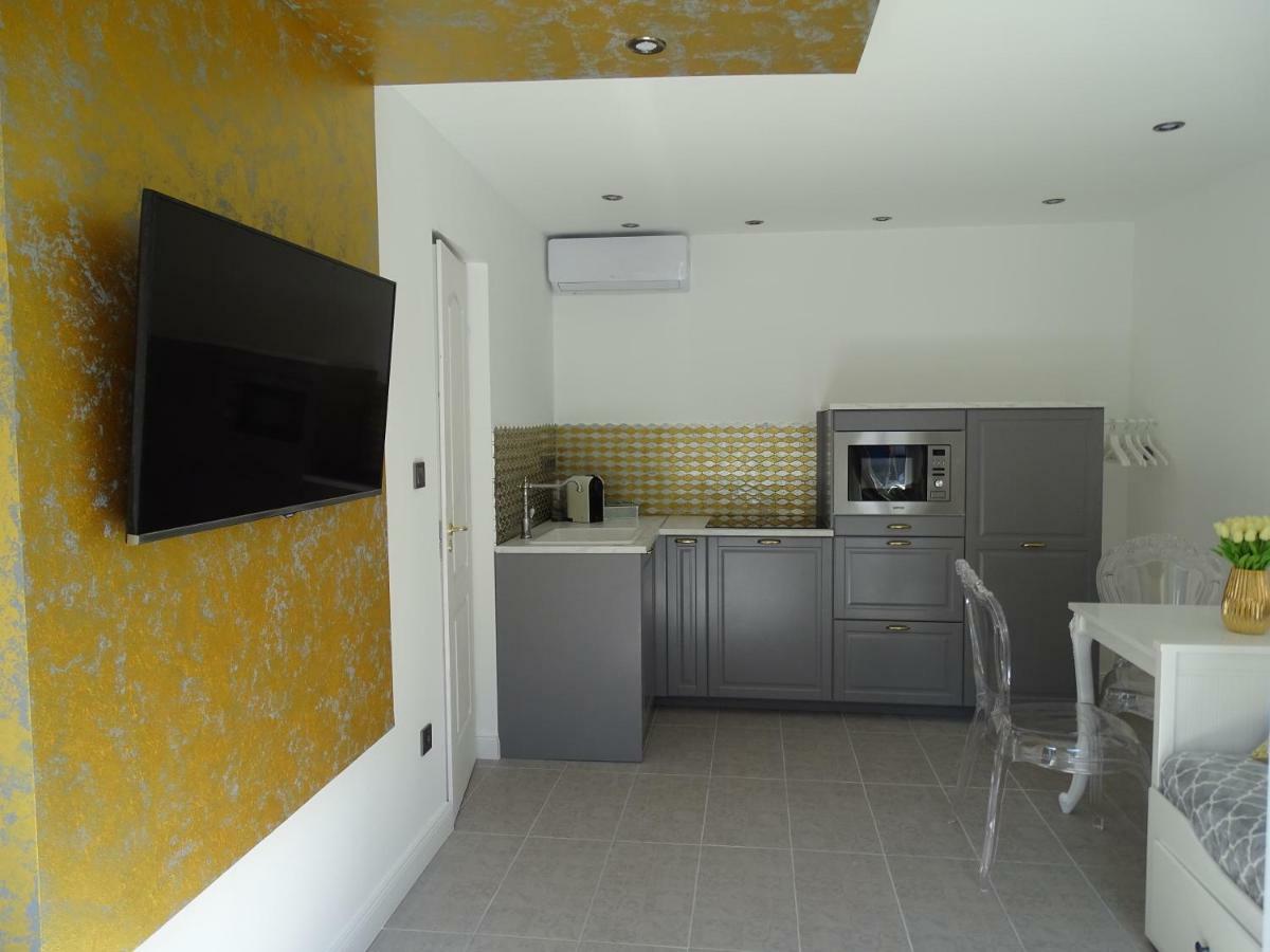 Dorothy 3 Appartement Siófok Buitenkant foto