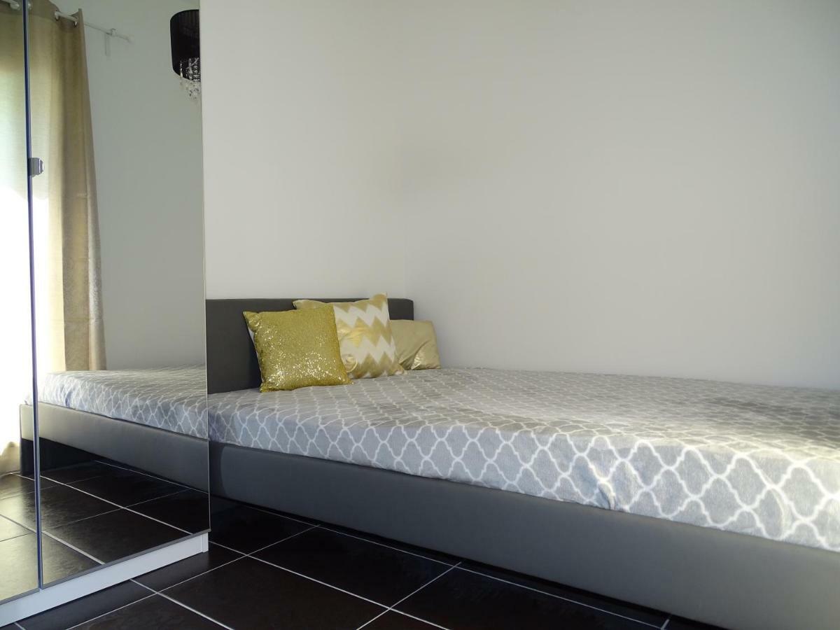 Dorothy 3 Appartement Siófok Buitenkant foto